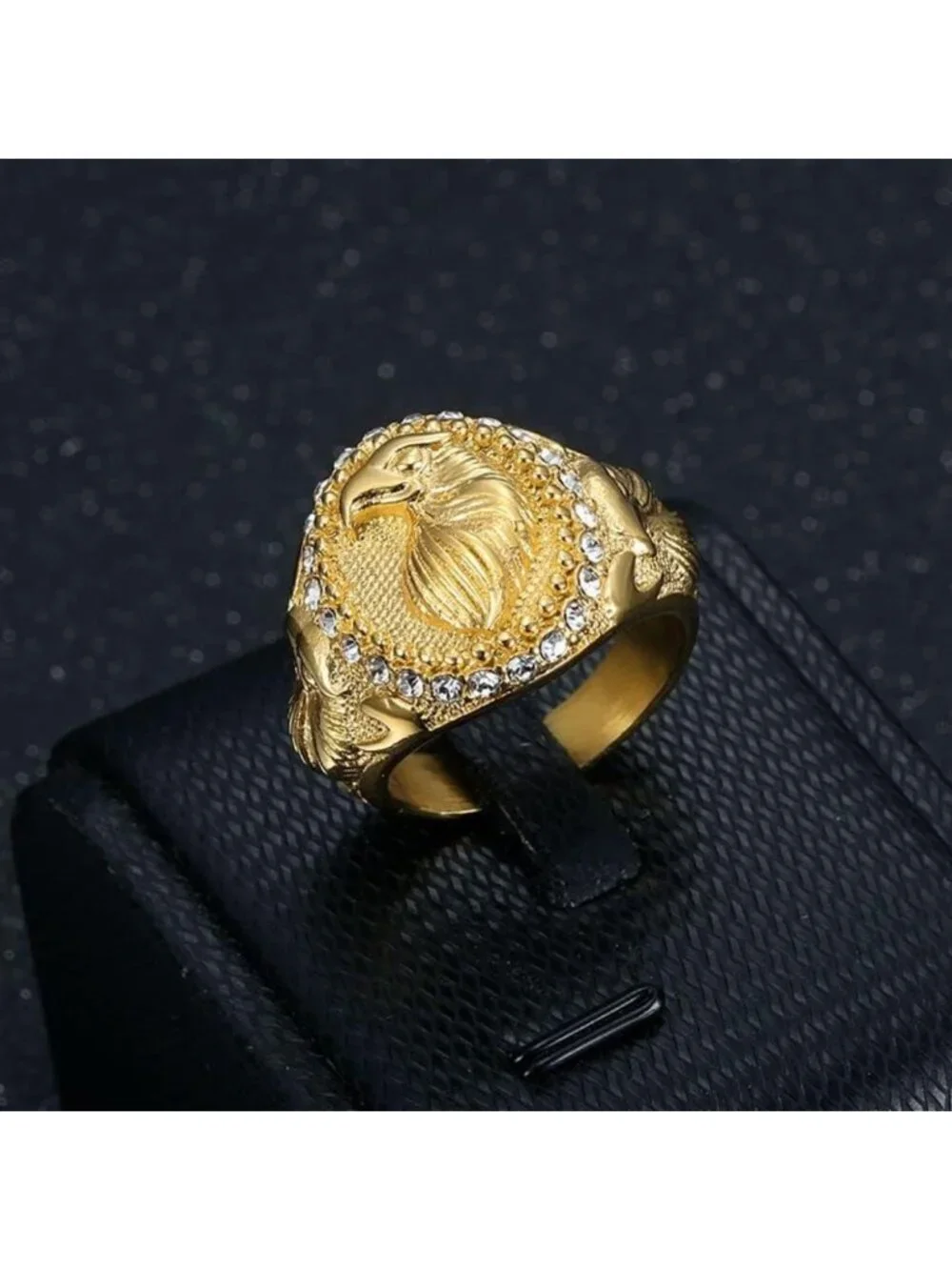 Stylish Gold Eagle Head Stainless Steel Rings for Men & Women - Hip Hop Jewelry